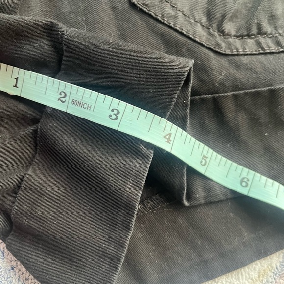 2 pair Ann Taylor & LOFT cuffed chino shirts black and beige - Picture 14 of 16